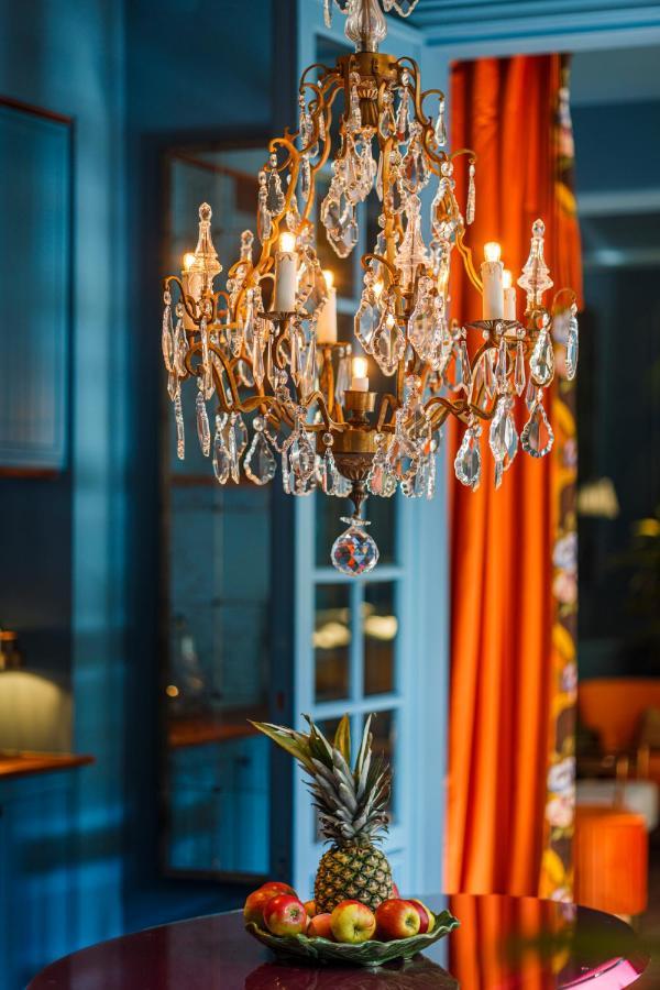 Flora Hotel Antwerp Exterior photo
